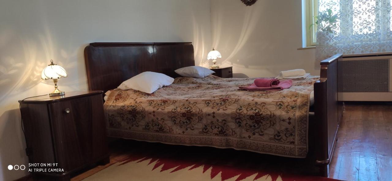 Terez Haza Hotel Pazmand Екстериор снимка