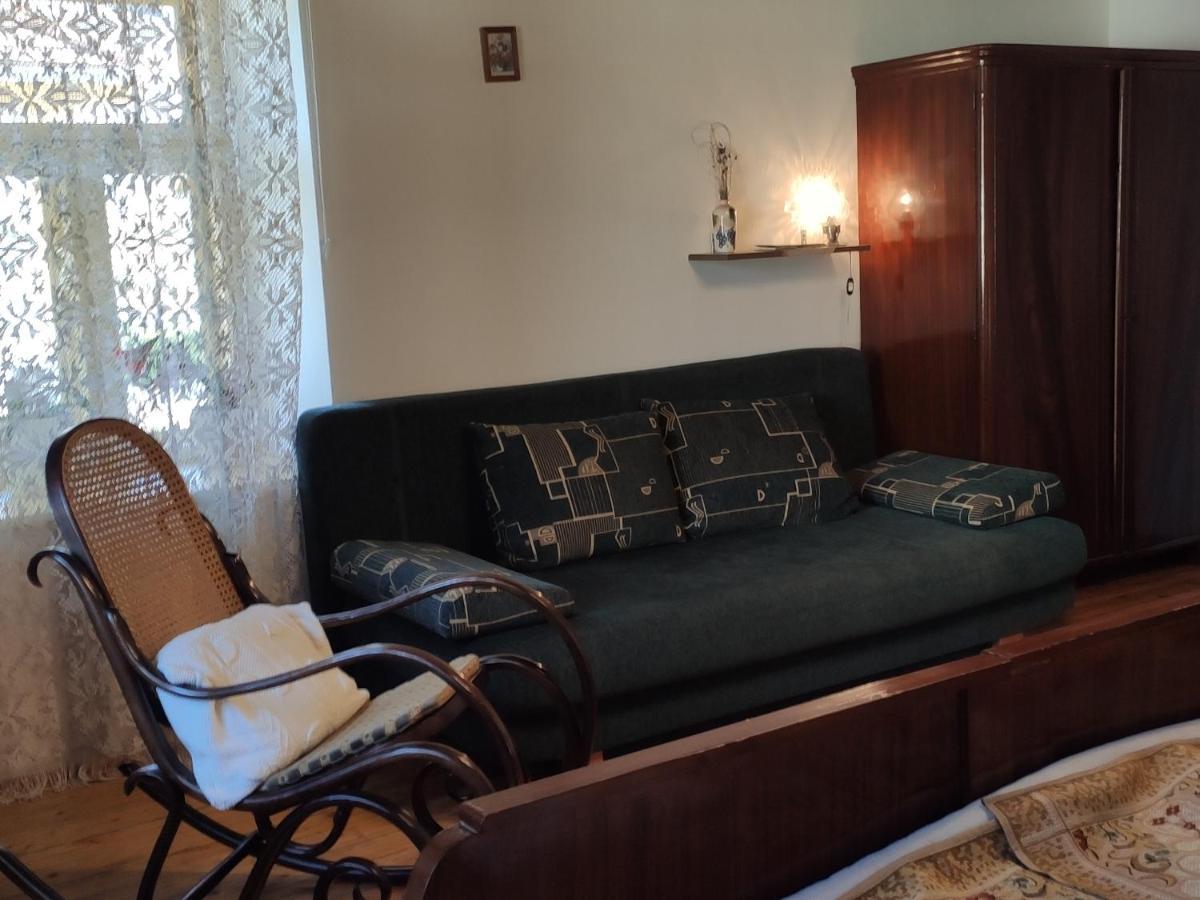 Terez Haza Hotel Pazmand Екстериор снимка