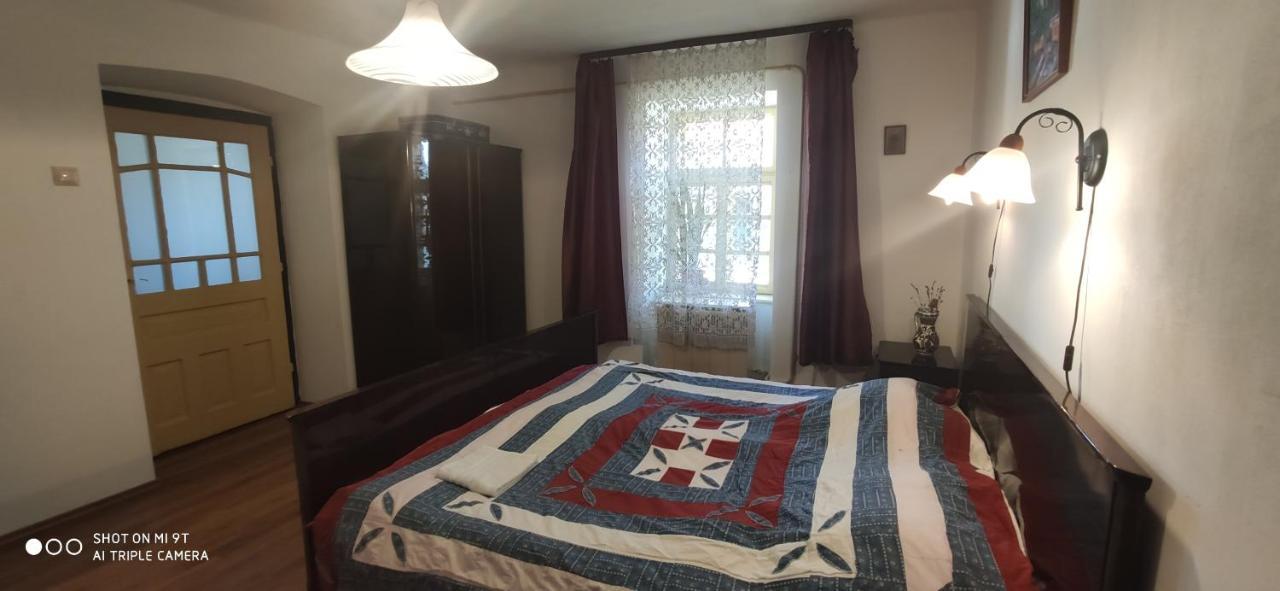 Terez Haza Hotel Pazmand Екстериор снимка