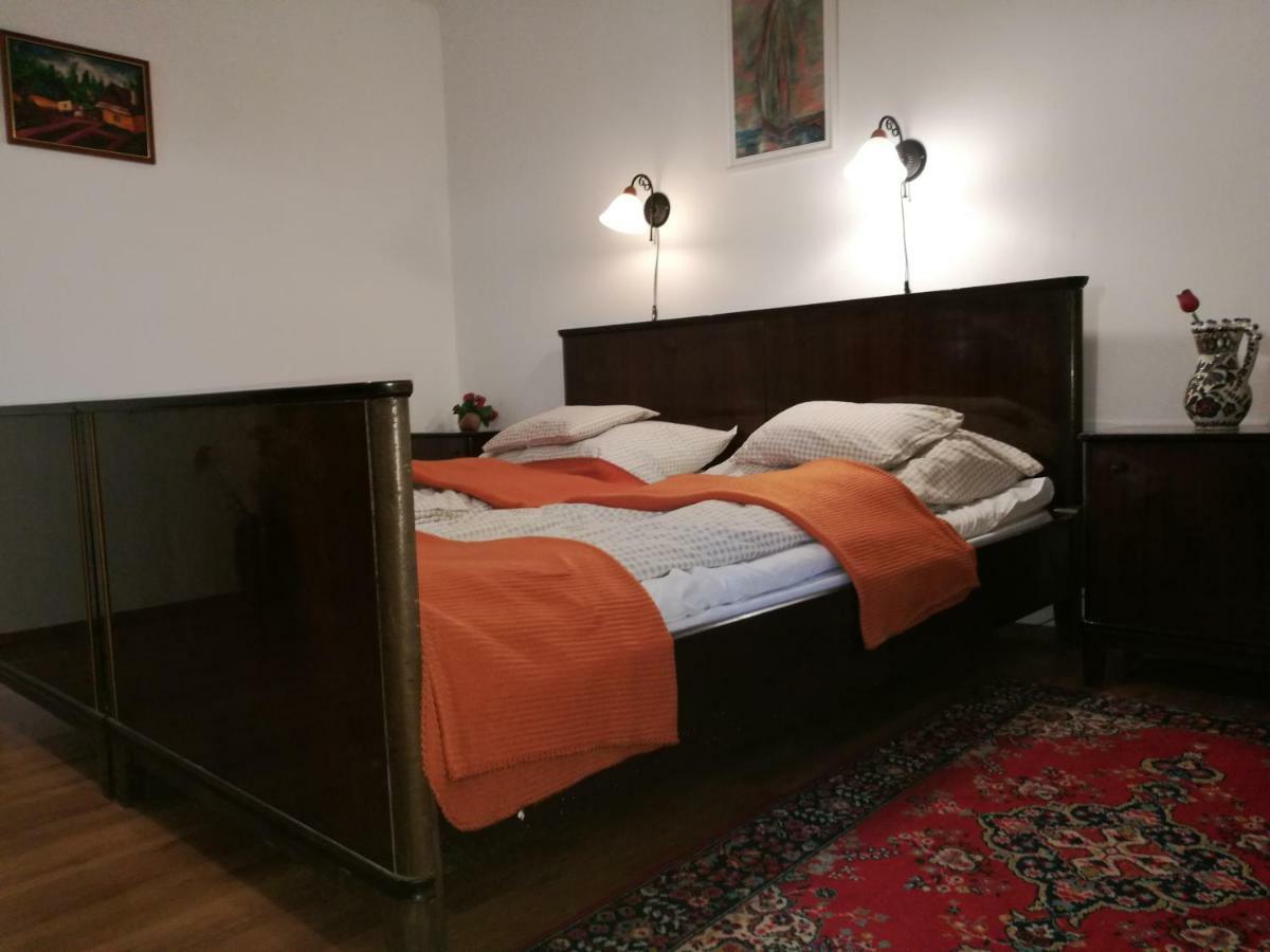 Terez Haza Hotel Pazmand Екстериор снимка